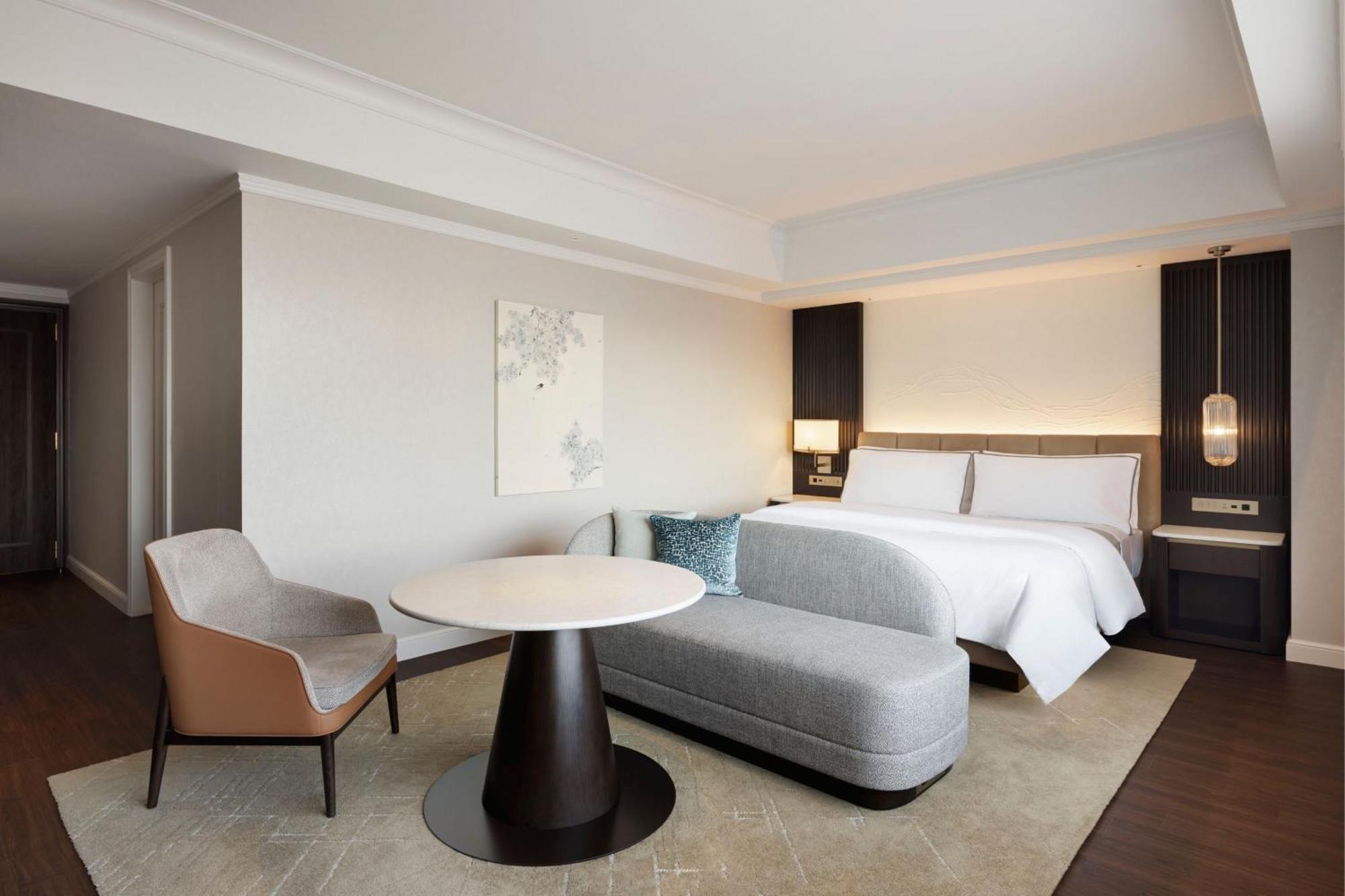 The Westin Tokyo Hotel Exterior foto